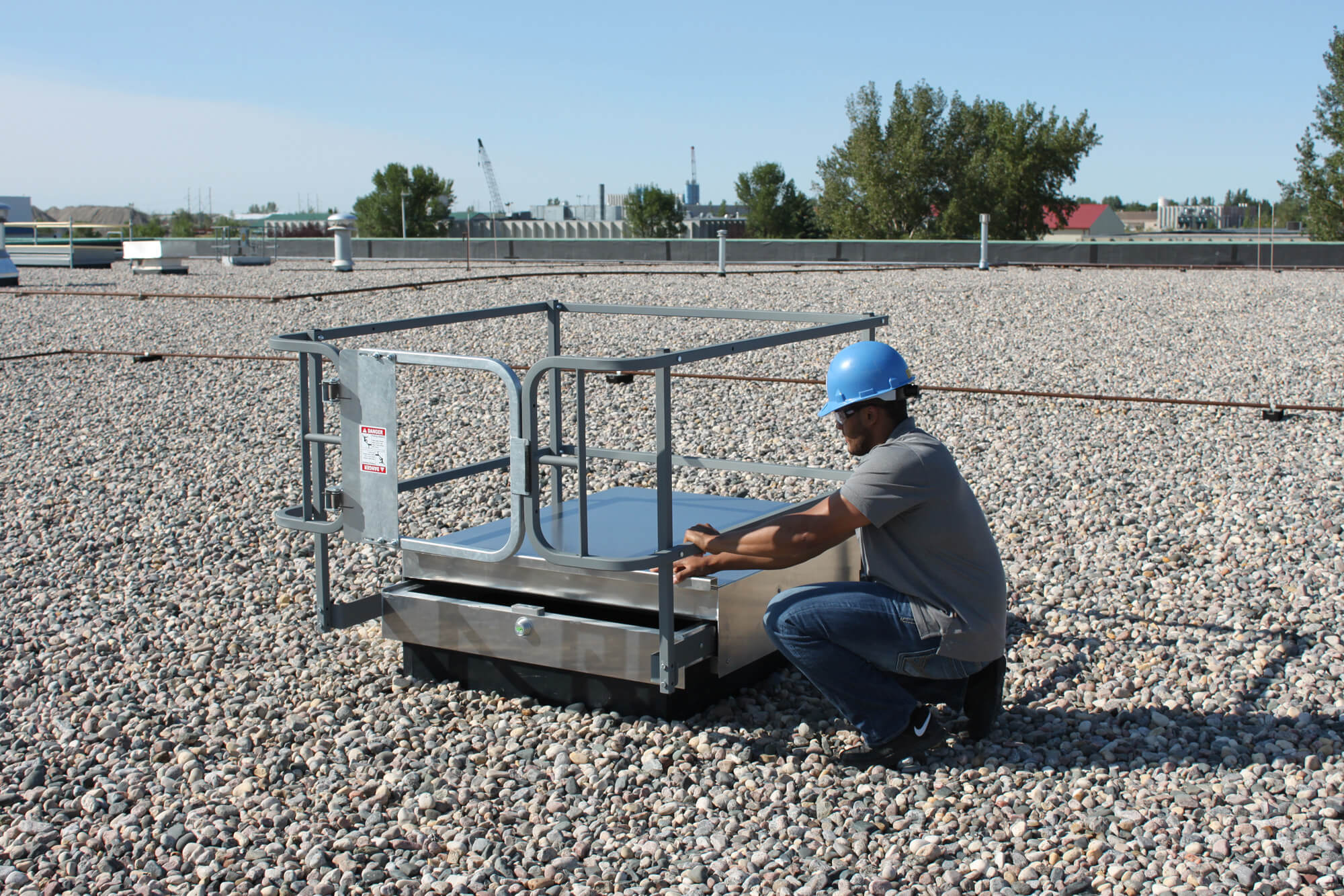 Slidewise™ Roof Hatch Aluminum PS Access Solutions™